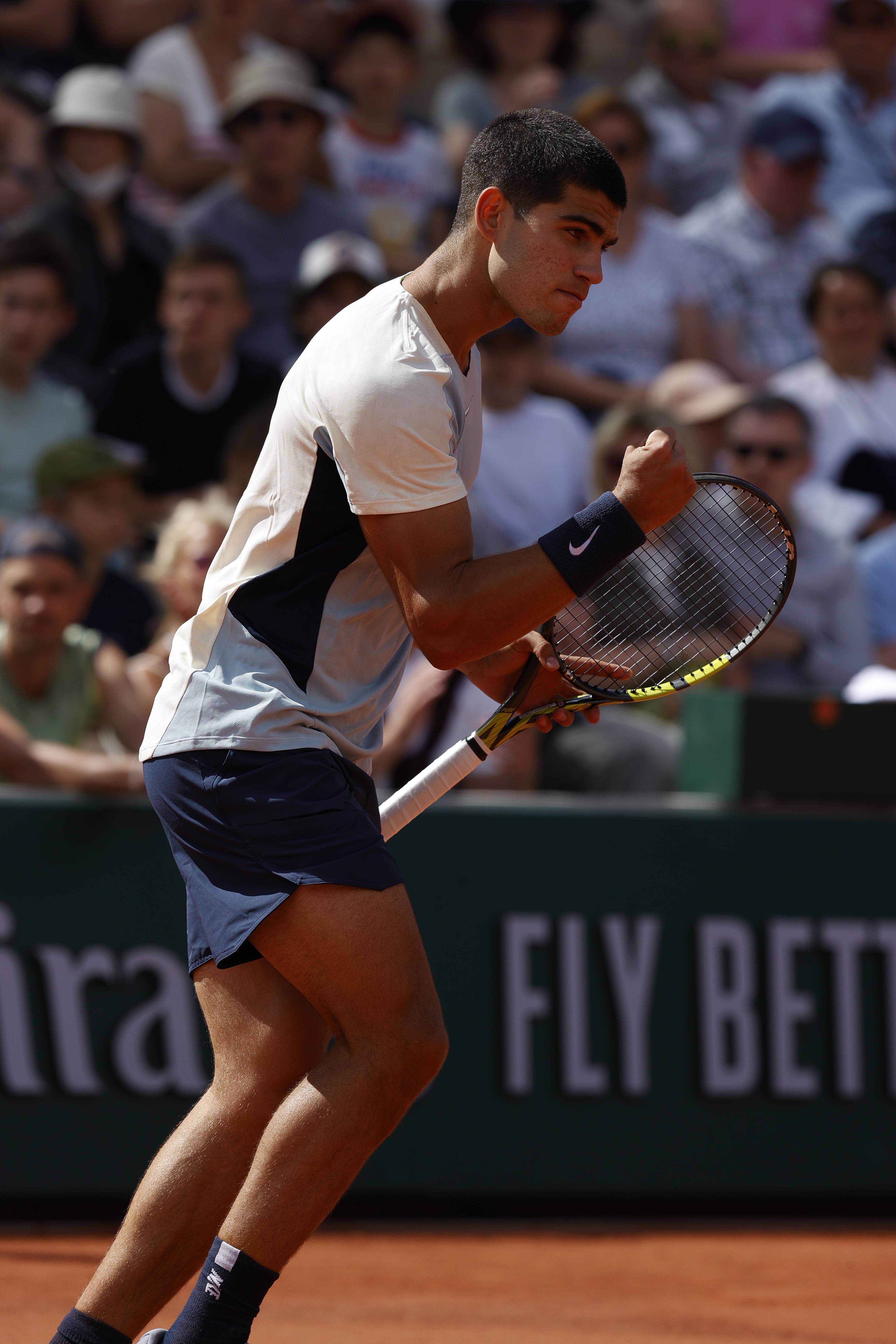 关于欧洲网球队绝杀英国网球队,阿尔卡拉斯惊艳世界的信息 关于欧洲网球队绝杀英国网球队,阿尔卡拉斯惊艳世界的信息