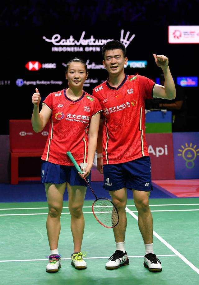 印度队鏖战日本队，郑思维带队取胜