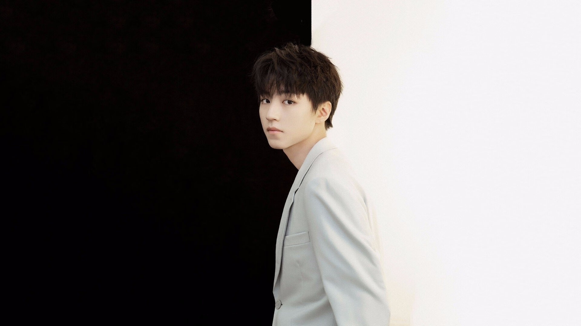 印度队横扫韩国队创历史，安赛龙惊艳四座夺目