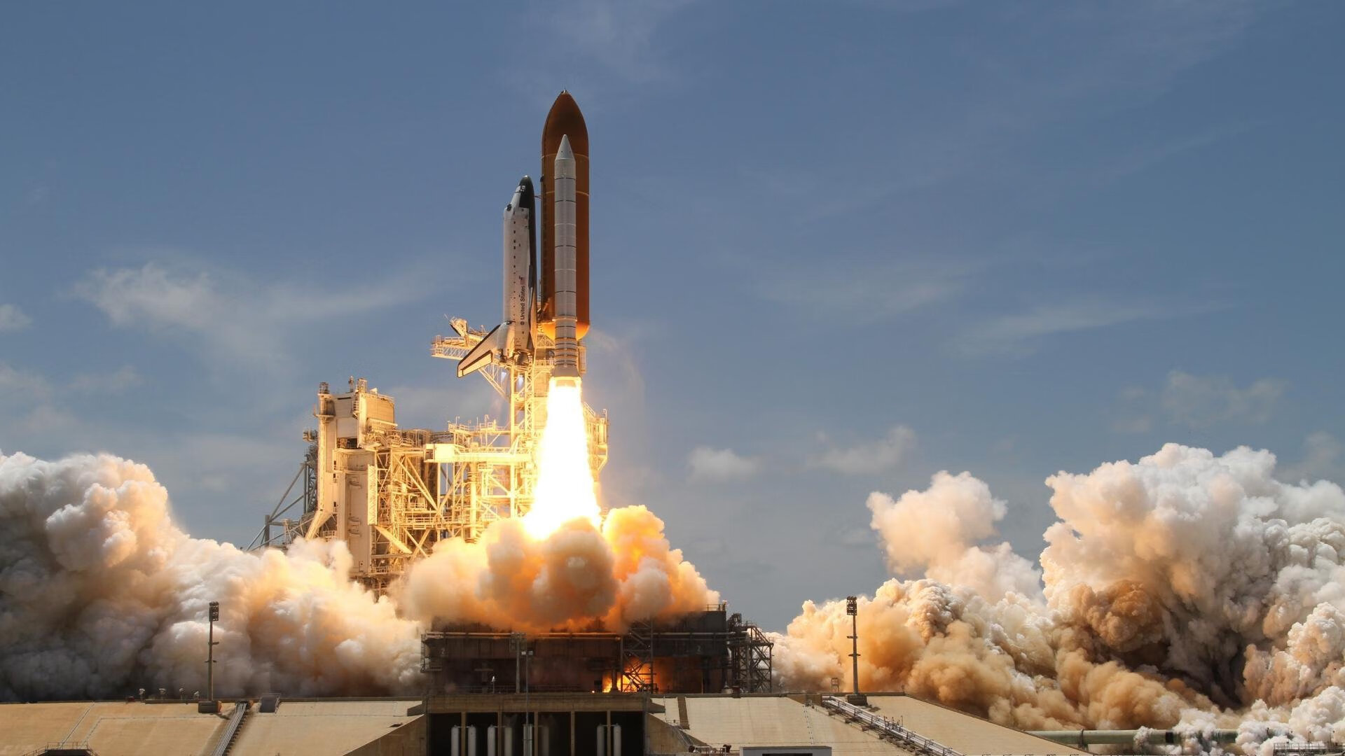 太阳风暴席卷南粤惊雷，福克斯一剑封喉定乾坤